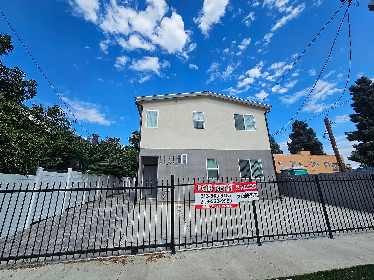 56(315W) — Photo 2