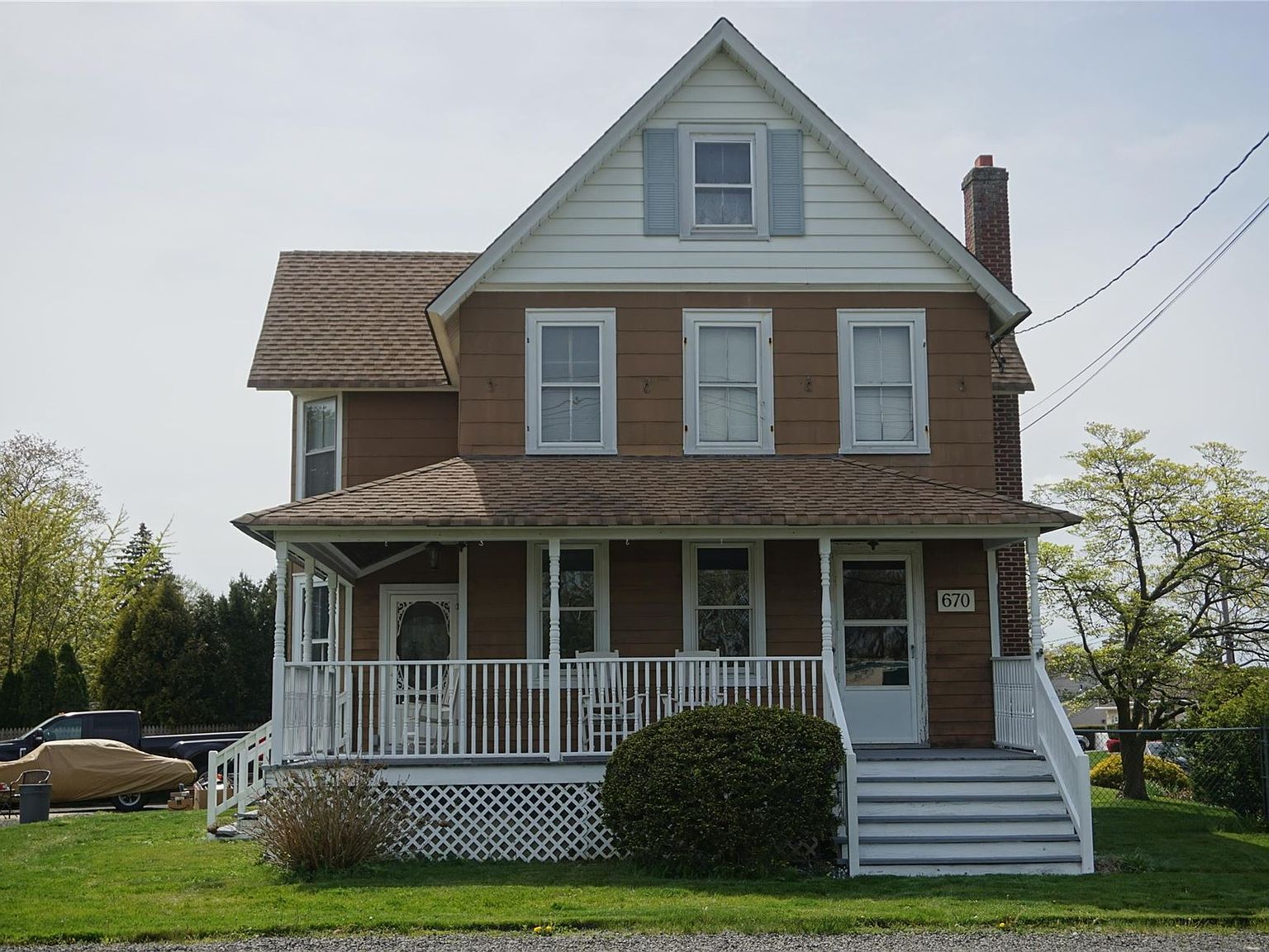 670 Deer Park Avenue, Babylon, NY 11702 Zillow