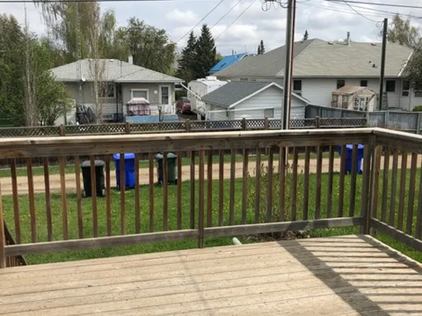 4808 49th St #4808, Olds, AB T4H 1E3