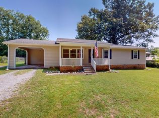 811 Westside Dr, Tullahoma, TN 37388