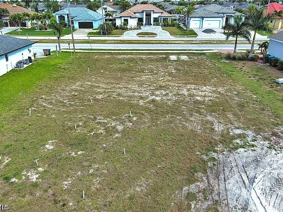 5th image of 4122 Oasis Blvd