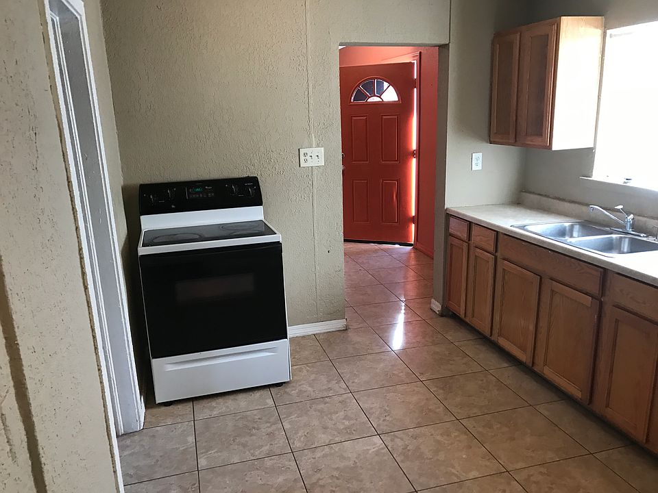 Large Kitchen