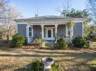 313 E Washington St, Madison, GA 30650
