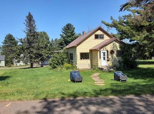 407 Howell St, Bessemer, MI 49911