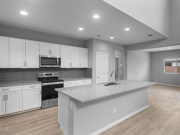 2nd image of 17812 W GETTY Drive
