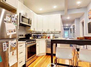136 Oxford St #3, Cambridge, MA 02140