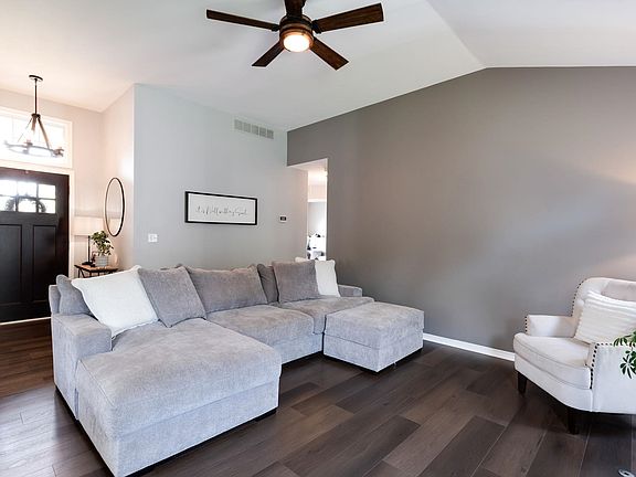 4th image of 4264 N Rushwood Ct