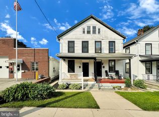 583 1/2 McAllister St, Hanover, PA 17331