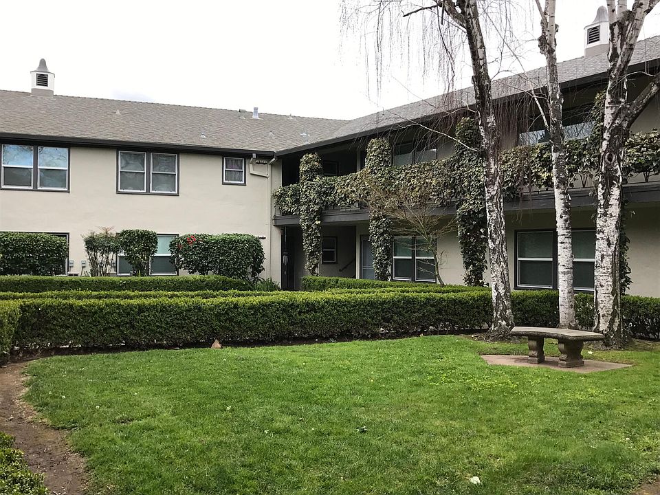 1st image of 3301 Pacific Ave