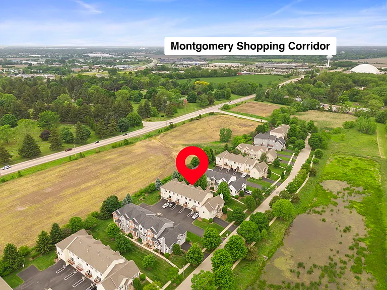 556 Lincoln Station Dr — Photo 24