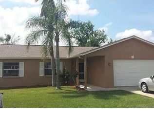 12106 Country Cove Ave, Hudson, FL 34669