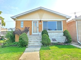 4249 Kolze Ave, Schiller Park, IL 60176