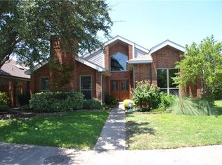 16715 Cleary Cir, Dallas, TX 75248