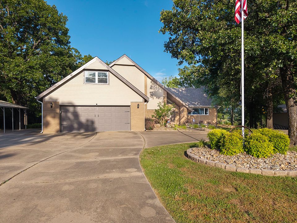 1st image of 102 Kidd Ln