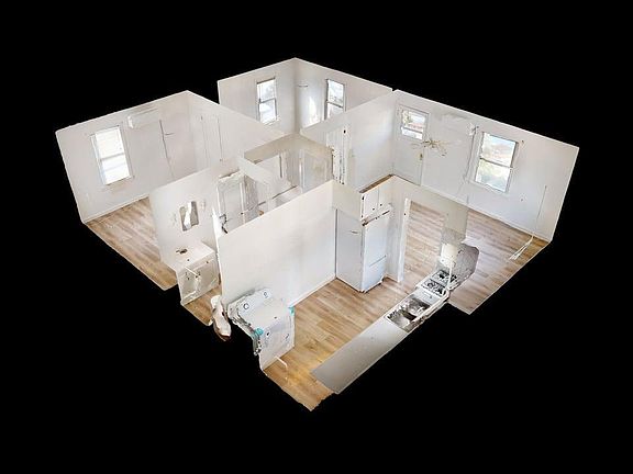 3rd image of 108 E 5th St