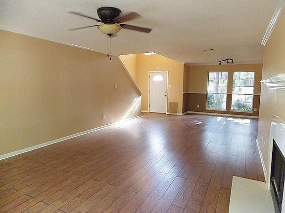 2nd image of 28814 Pine Forest Dr