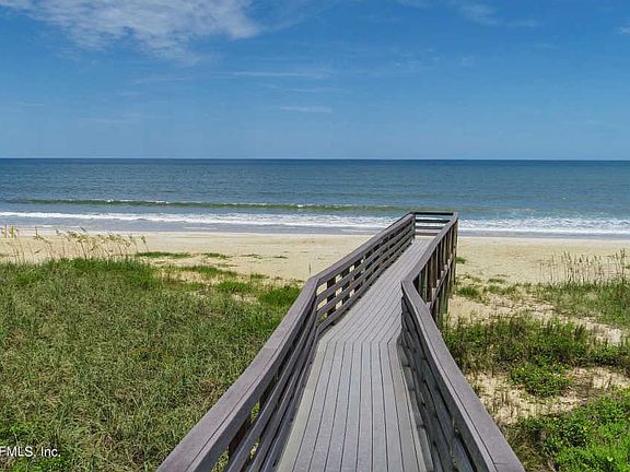 3rd image of 166 Sea Hammock Way