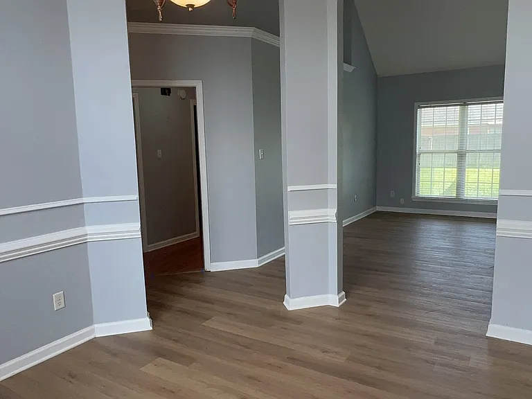 9241 Speerberry Ln — Photo 10