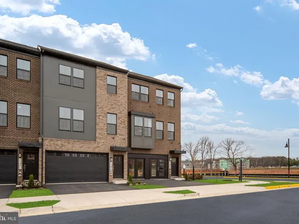 11367 Hypatia Loop, Manassas, VA 20109