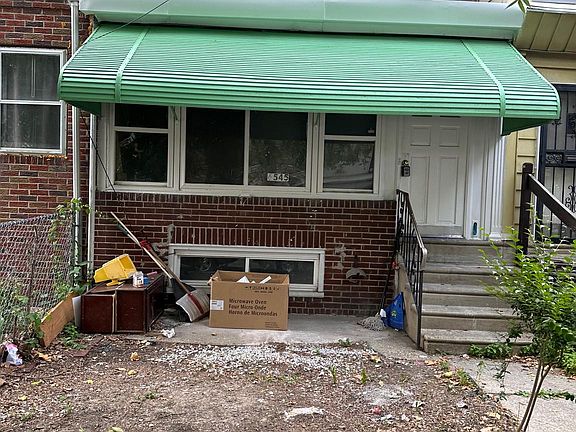 5th image of 6545 Grays Ave