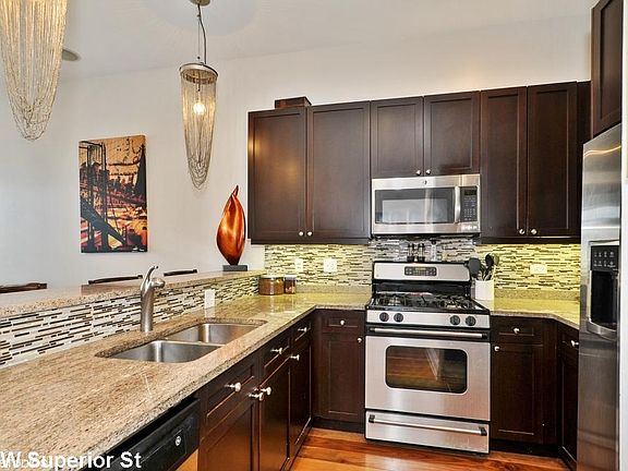 2nd image of 103 W Superior St #1526