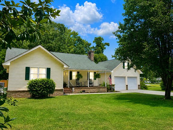 2nd image of 203 Whitesville Rd