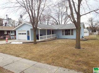 522 5th St, Ashton, IA 51232