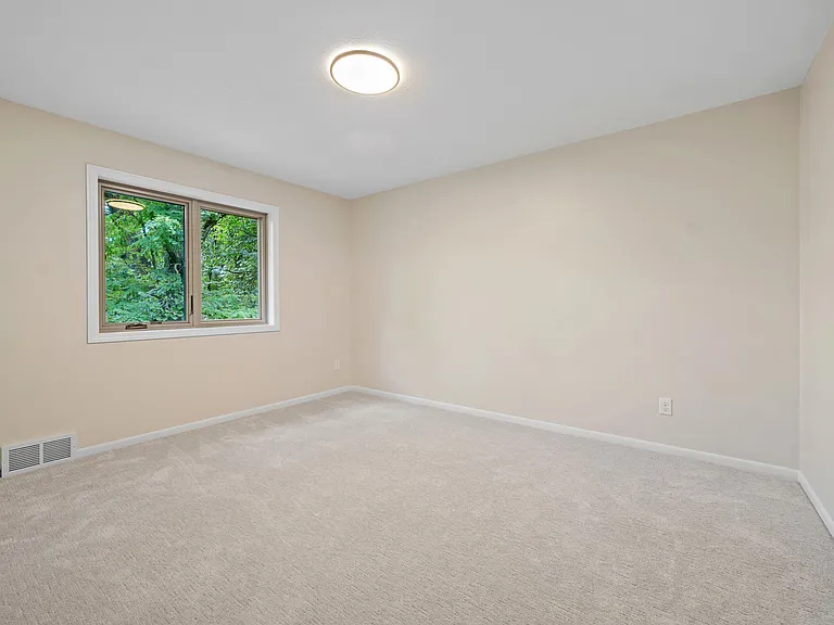 17711 Creek Ridge Pass — Photo 47