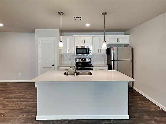 5th image of 4914 Avion Ct