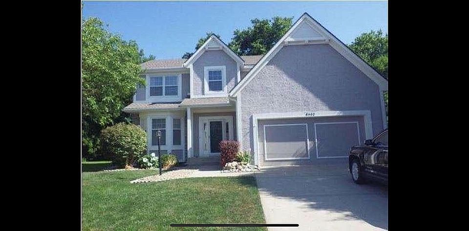 1st image of 8402 W 152nd Ter