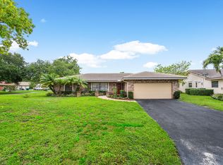 9900 NW 1st Ct, Coral Springs, FL 33071