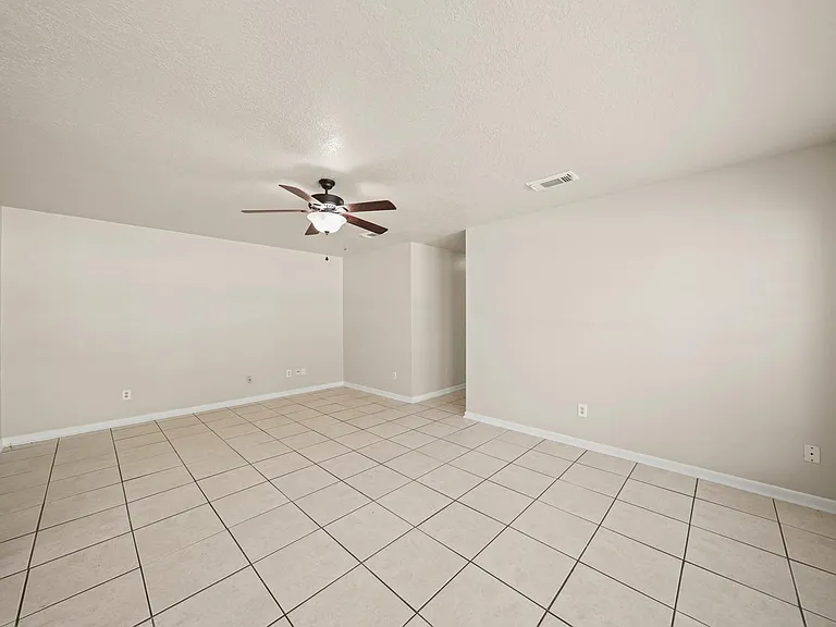 12602 Folkcrest Way #B — Photo 8