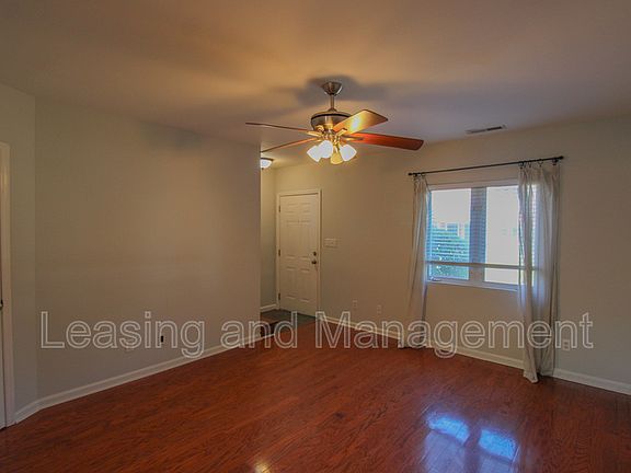 4th image of 21 Hester St APT 3
