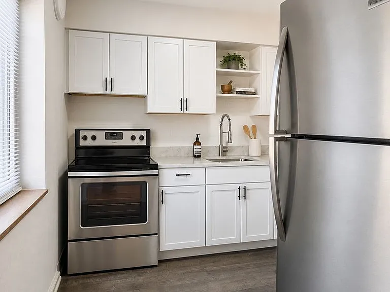 5940-5952 Nagel Ave — Photo 1