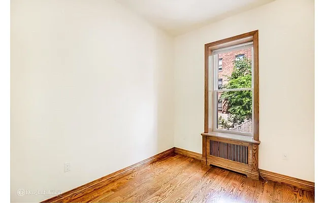 Rented by Douglas Elliman | media 13