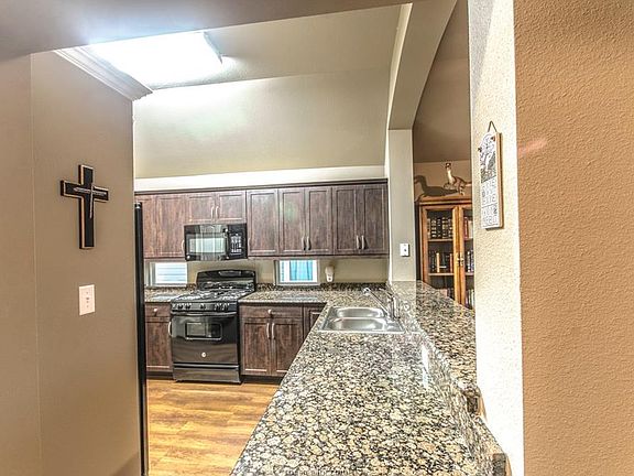 5th image of 5242 Sagewood Dr