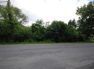 Rossway Rd, Pleasant valley, NY 12569