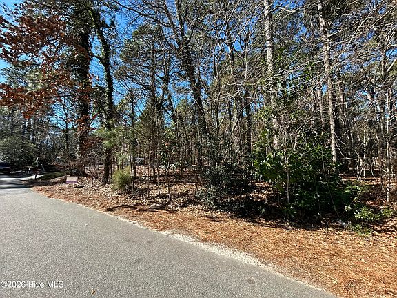 2nd image of 615 Lake Forest Drive SE