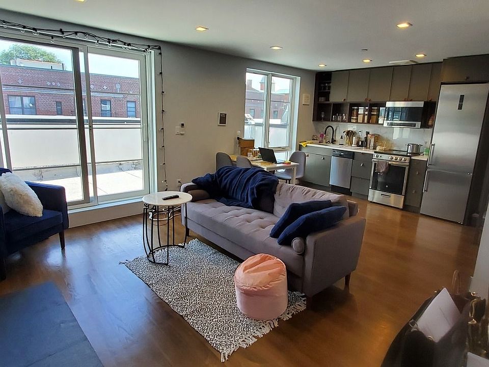 1st image of 379 Sumpter St #4F