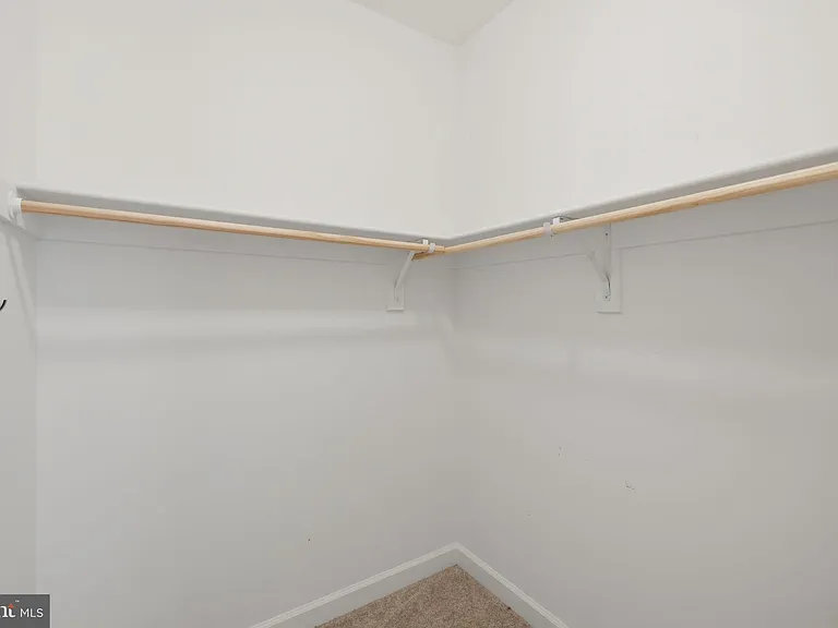 301 Kingdom Dr — Photo 84