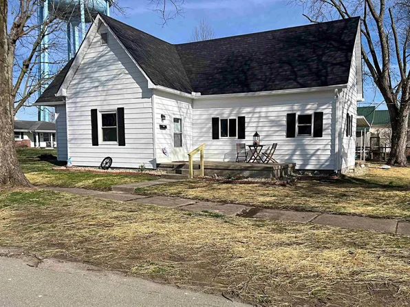 410 A St SE, Linton, IN 47441