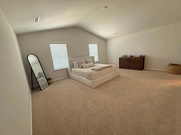 125 Chessie Rd — Photo 17
