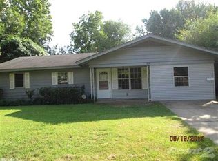 1402 Bailey Dr, Pine Bluff, AR 71601