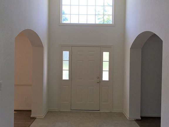 2nd image of 606 Westminster Reach