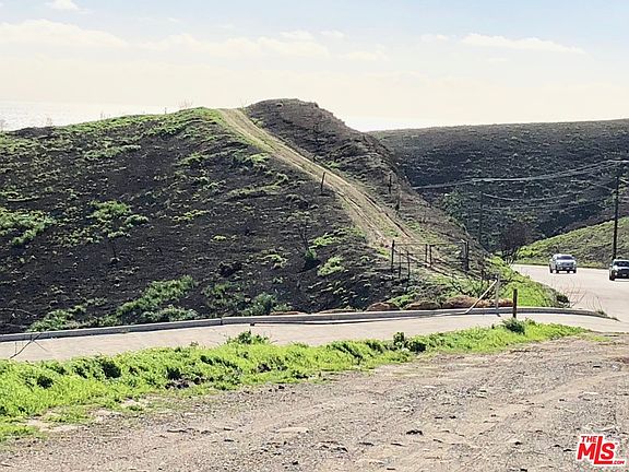 4th image of 0 Kanan Dume Rd