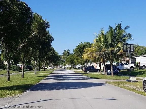 4th image of 1331 NW 191st St