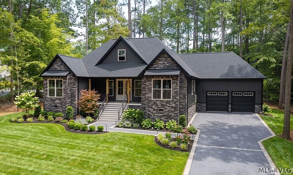 1st image of 122 Timberlane Dr