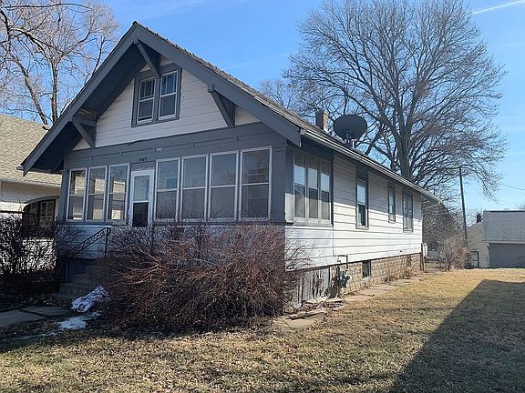 2nd image of 4107 Grand Ave