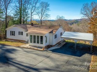2196 Uphill Ln, Lenoir, NC 28645