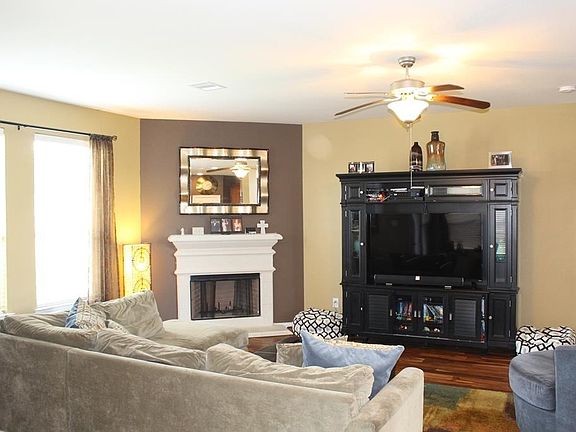 2nd image of 12119 Redbud Brook Trl